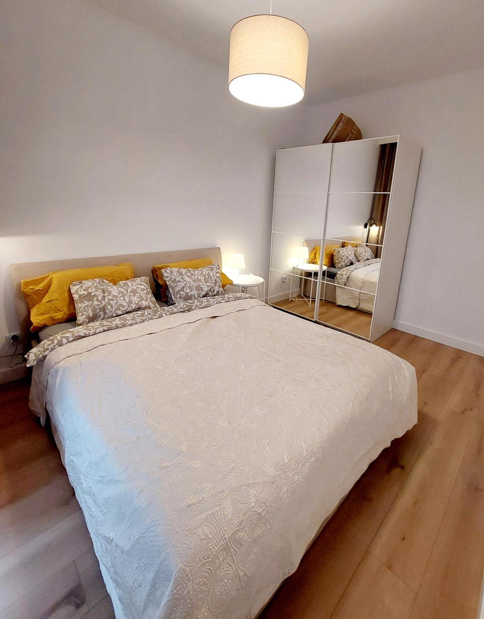 Luxury Modern New With Garden Blisko Wroclawia Check In 24h Siechnice
