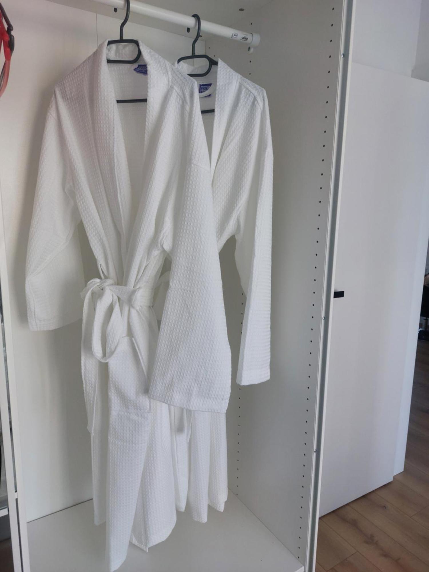 Luxury Modern New With Garden Close To Wroclaw Self Check-in 24h * Siechnice
